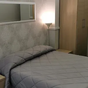 Bed & Breakfast Piramide, Roma